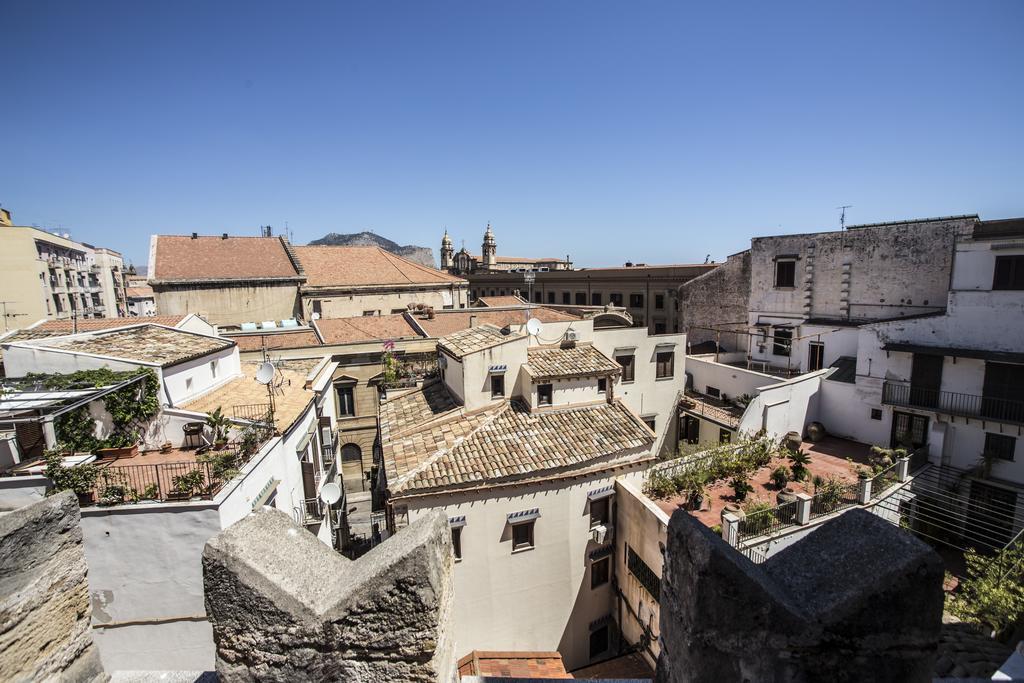 Palazzo Vatticani Palermo Esterno foto